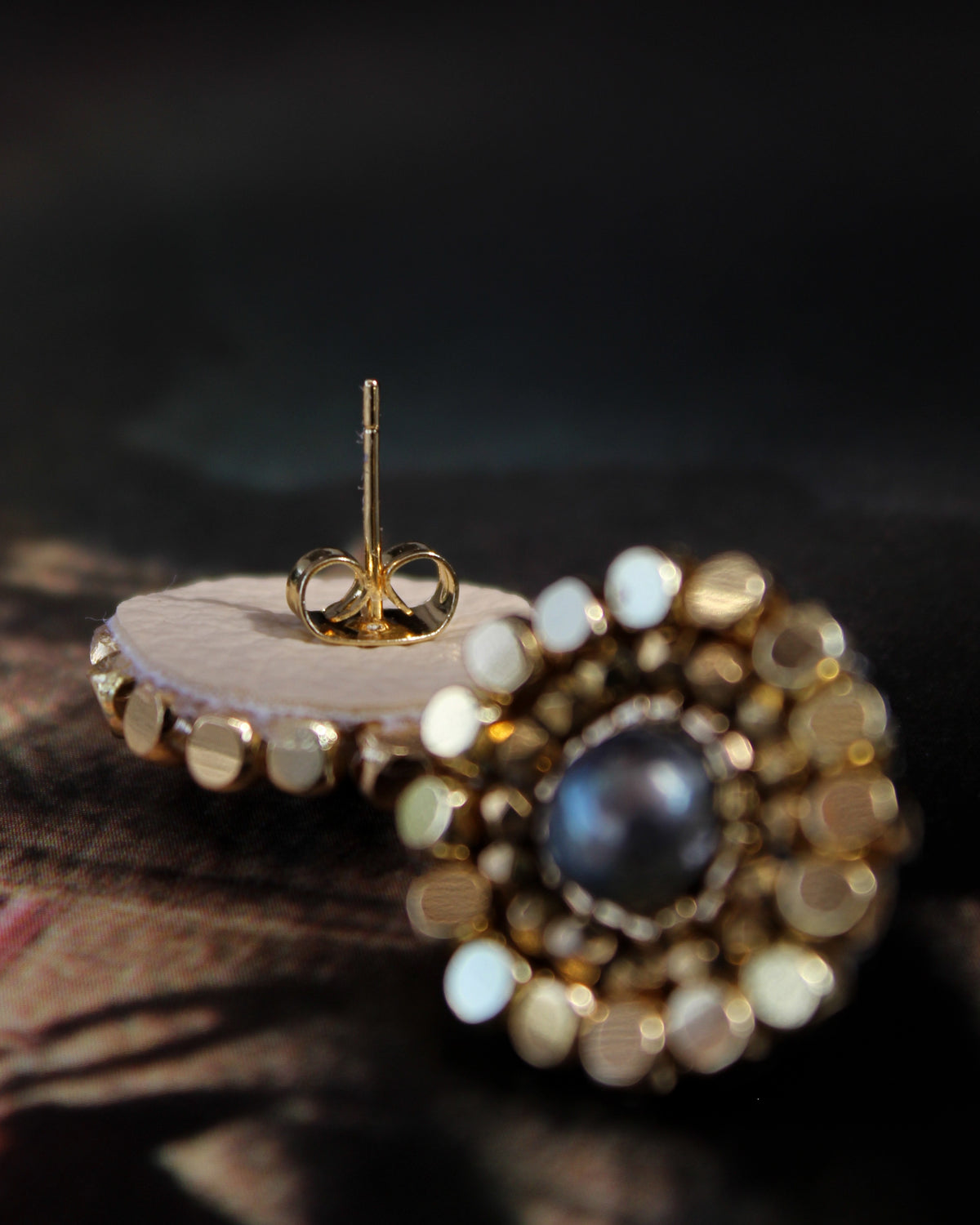 Aros Oro Perla Tornasol