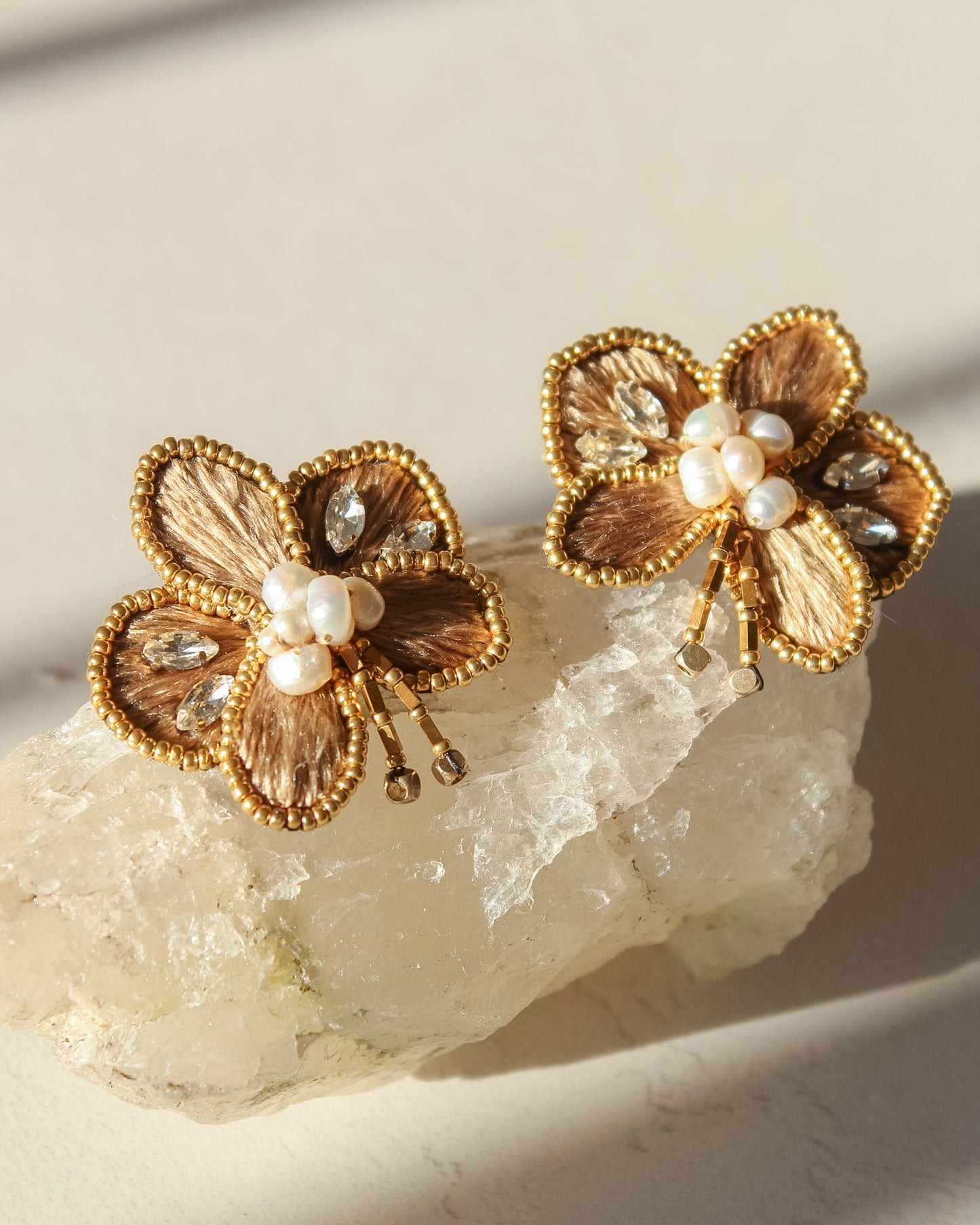 Aros Orquídea Dorado y Plateado